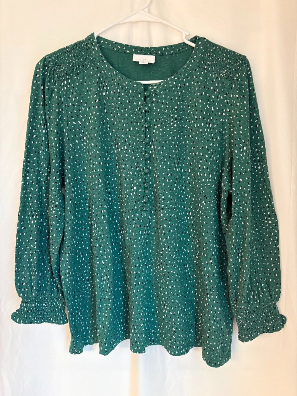 Womens J.Jill Size L Petite Green Knit Dot Print Shirt